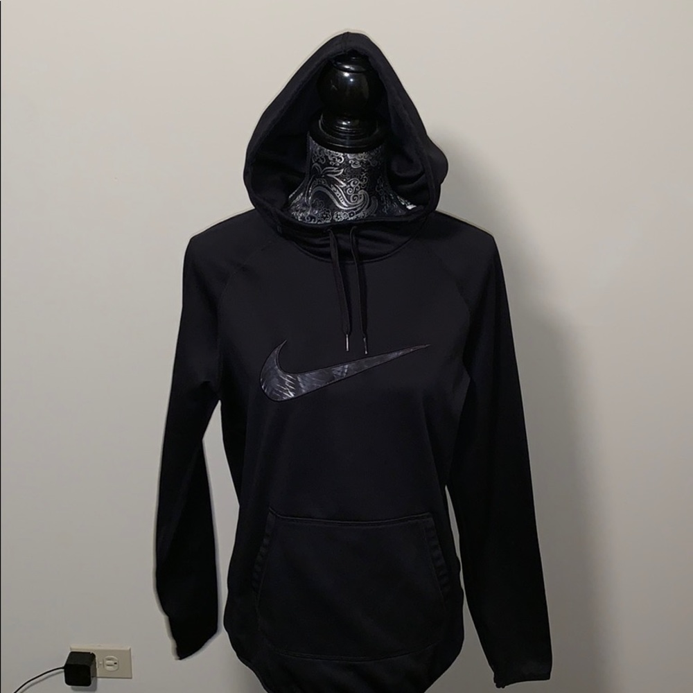 Nike dri fit hoodie